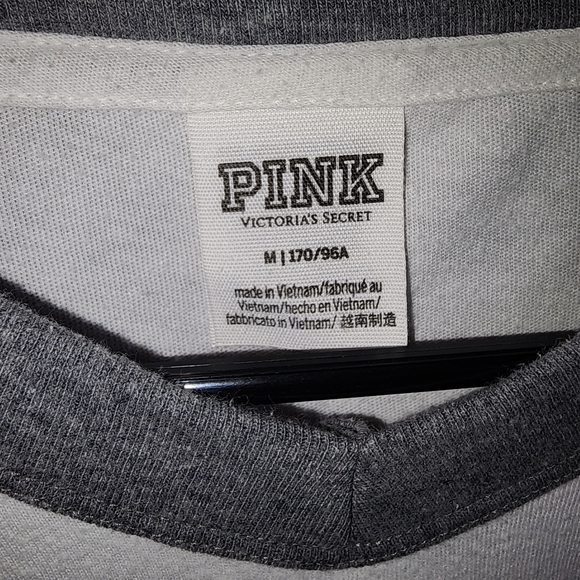 Pink VS - Picture 2 of 3